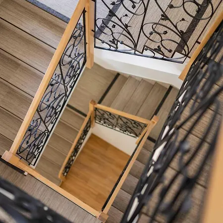 Restauracia S Ubytovanim Mikov Dvor Gæstehus 3*