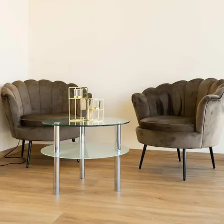 Gasthof Restauracia S Ubytovanim Mikov Dvor Neutra